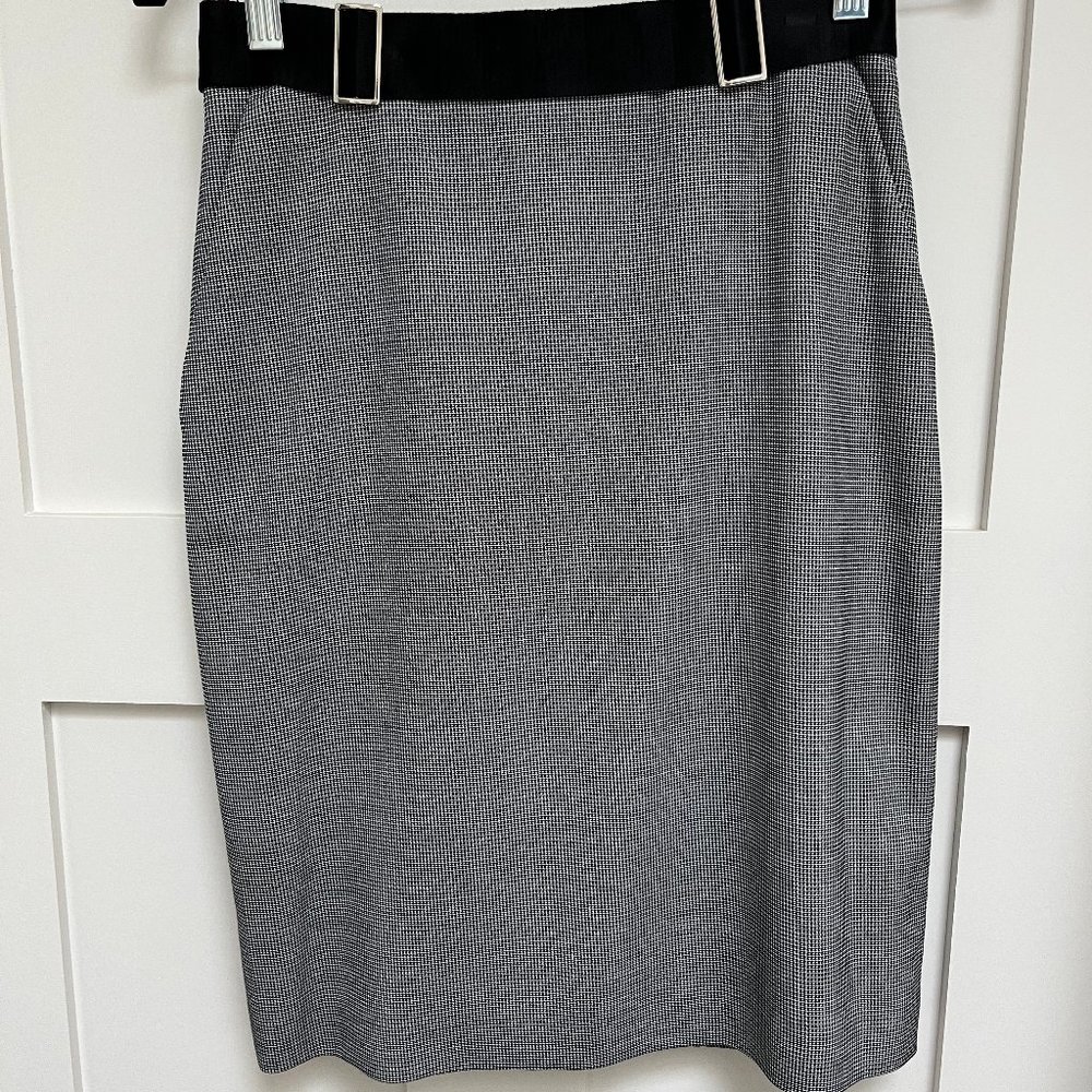 Hugo Boss pencil skirt